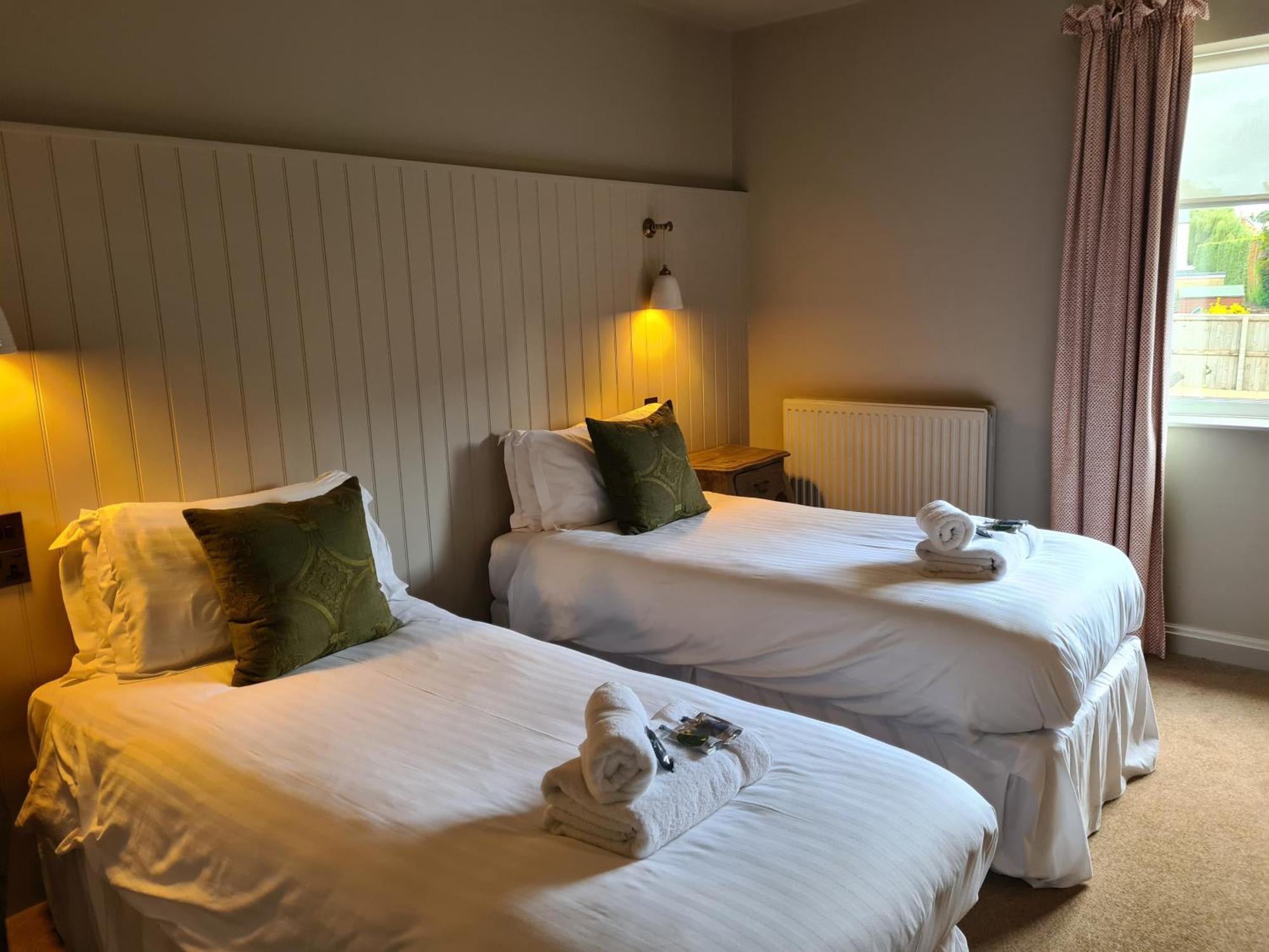 Priory Inn Tetbury Luaran gambar