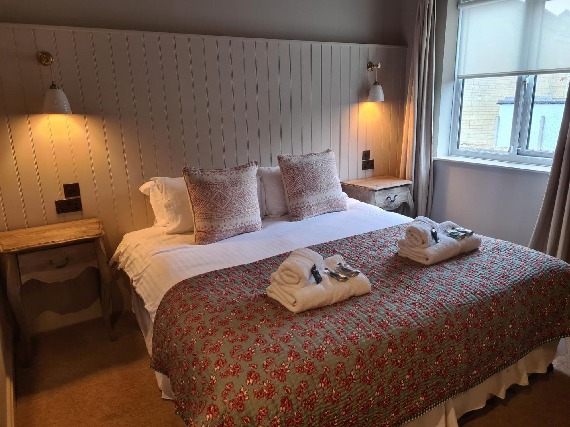 Priory Inn Tetbury Luaran gambar